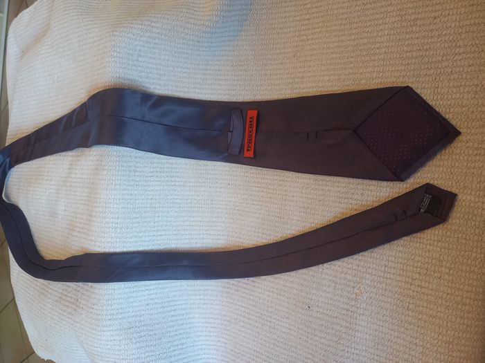 Cravate vintage violette – Frascati – 100 % soie – Imprimé dragon - photo numéro 4