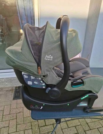 Cosy Joie Signature Jemini + Base Isolfix
