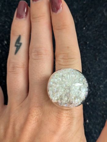 Bague en verre ronde style pylônes