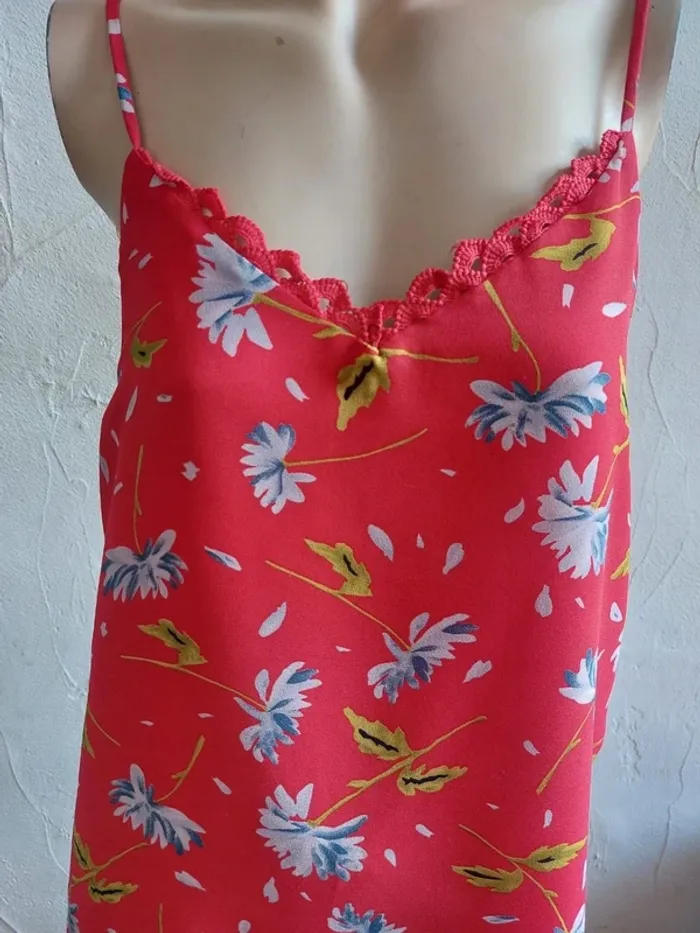 Top à Fleurs Rouge Taille S - photo numéro 2