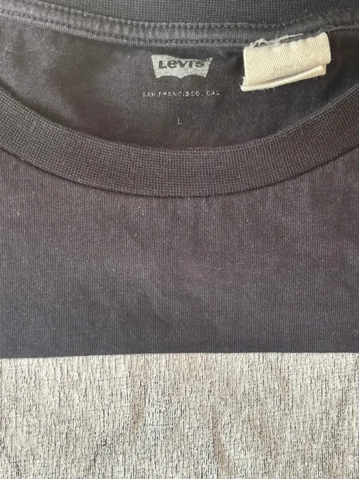 T shirt levi’s femme taille L - photo numéro 2