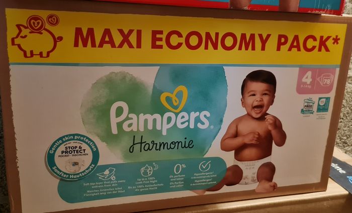 Couches pampers harmonie taille 4