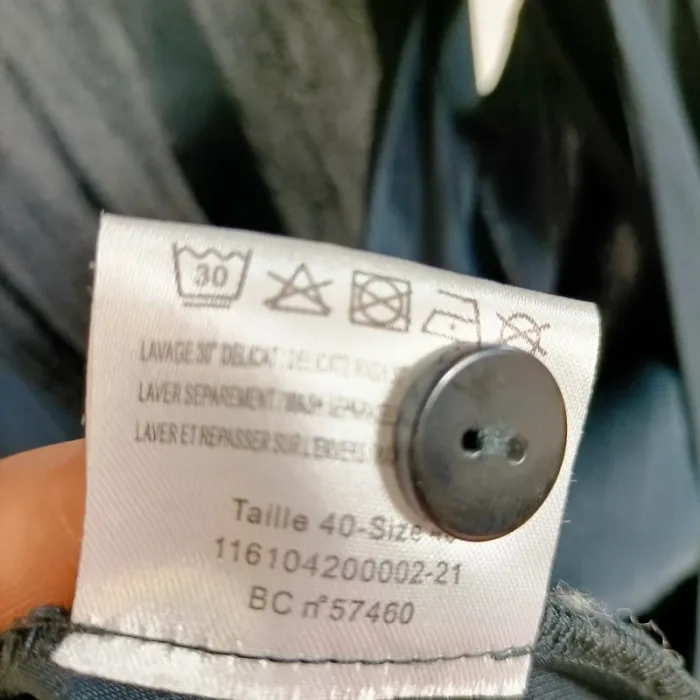 Gilet fluide sans manches Burton of London taille 40 bleu marine 100 % viscose ceinture A1289 - photo numéro 5