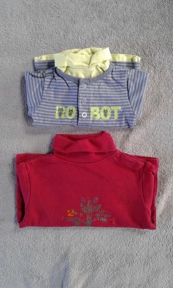 Lot 2 t-shirts manches longues col roulé
garçon 6mois