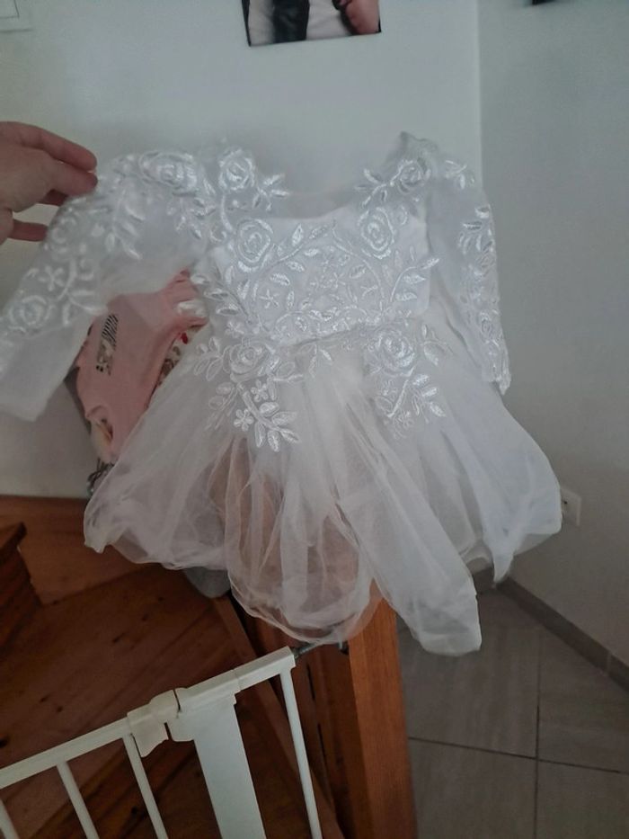 Robe baptême ou mariage