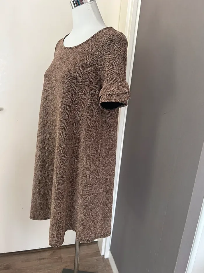 Sezane robe Janet , noire dorée taille M/38 - photo numéro 12