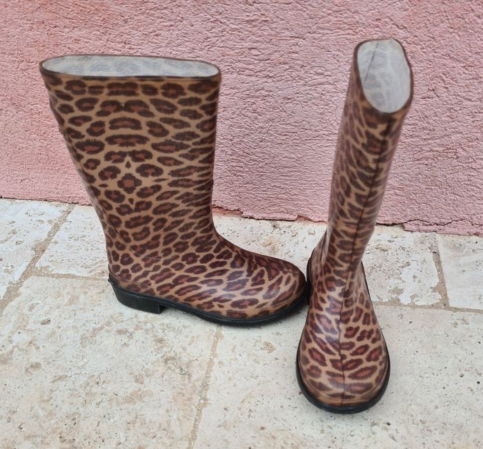 Bottes taille 26 - photo numéro 2