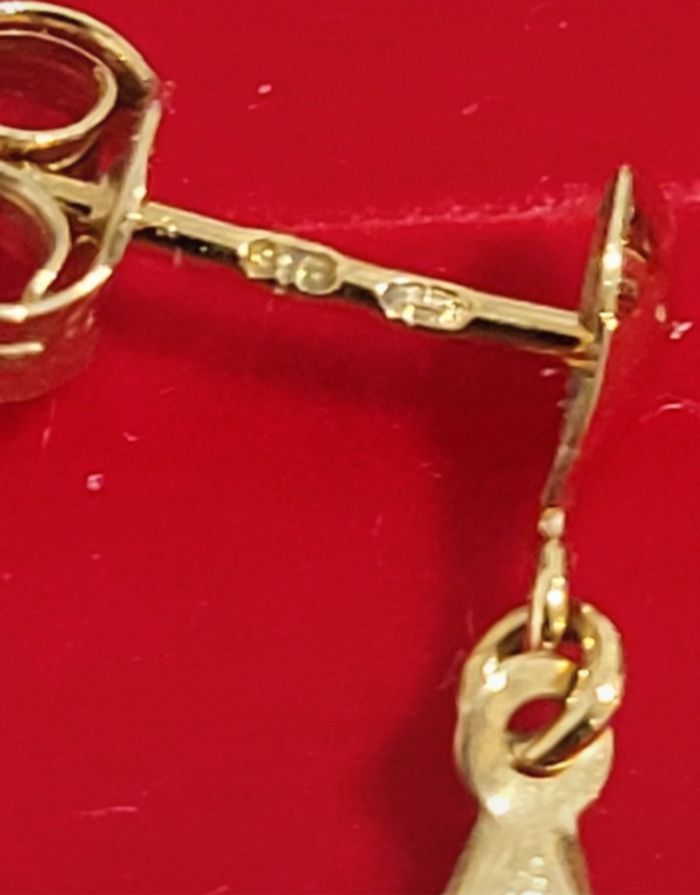Boucles d'oreilles Pendantes en or 375/9 carats - photo numéro 5