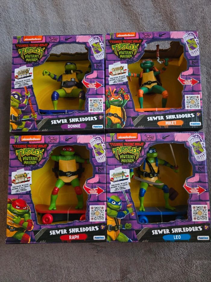 Lot de 4 tortues ninja articulée