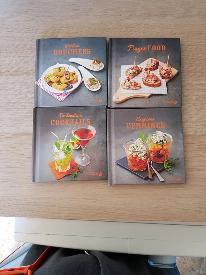 4 minis livres de cuisine