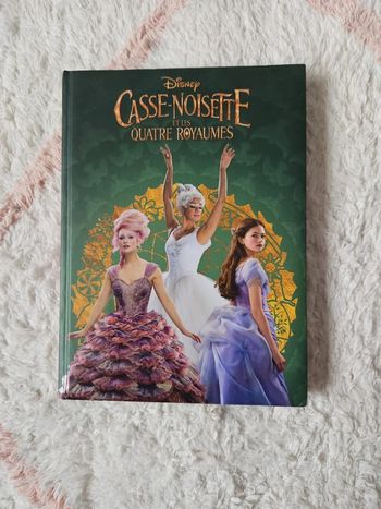 casse noisette et les quatres royaumes livres