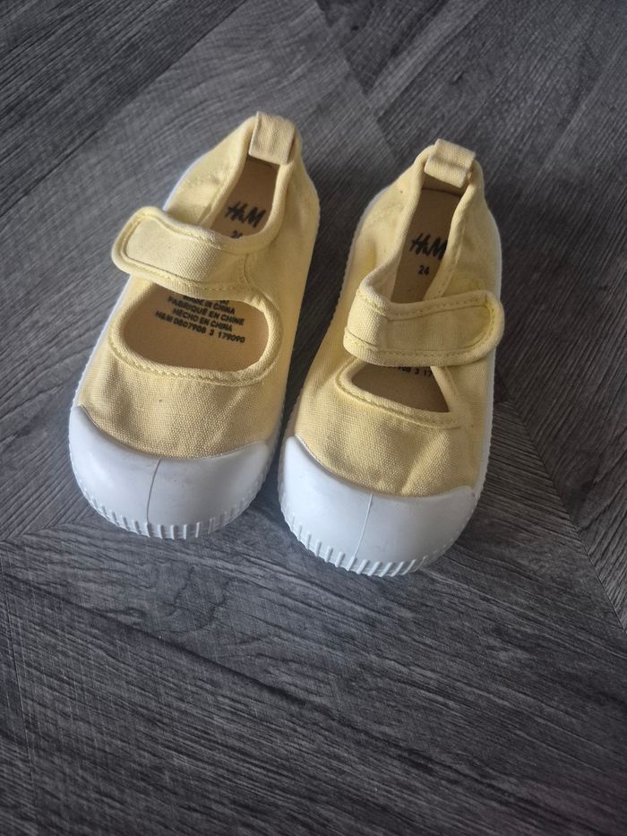 Vend chaussures fille