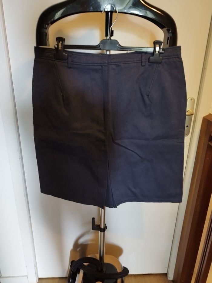 Jupe bleu taille 48