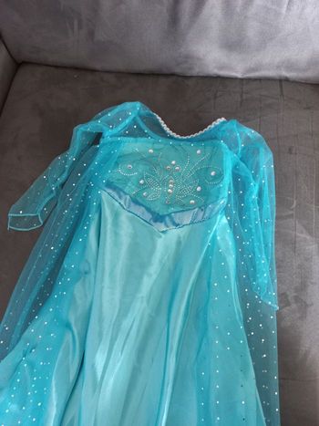 Robe déguisement elsa reine des neiges 3/4 ans avec longue traîne 