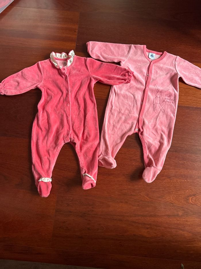 Lot de 2 pyjama velours Petit Bateau.