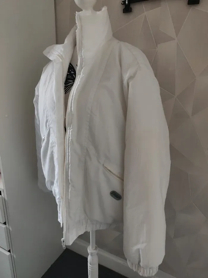 Blouson blanc - photo numéro 2