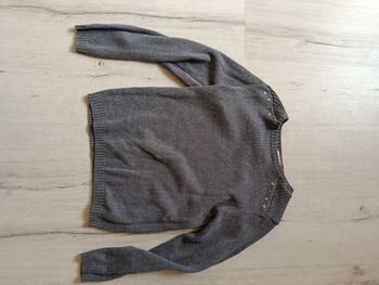 Pull marque NKY taille 12 ans