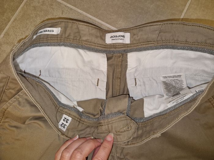 Pantalon chino Jack&Jones taille W32 comme NEUF - photo numéro 2
