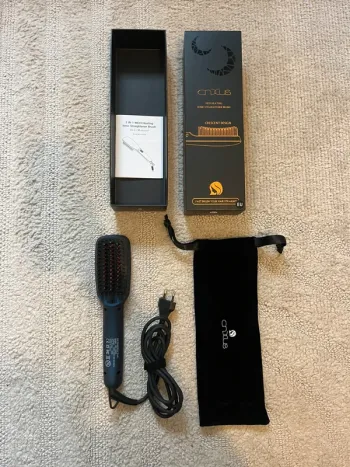 Brosse lissante CNXUS - parfait état