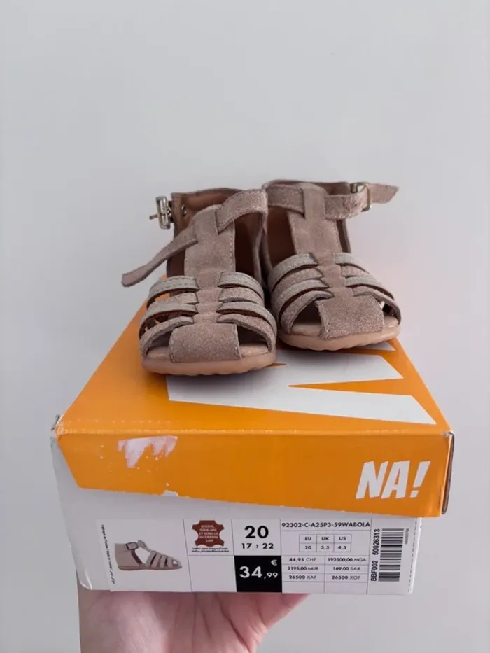 Sandale en cuir