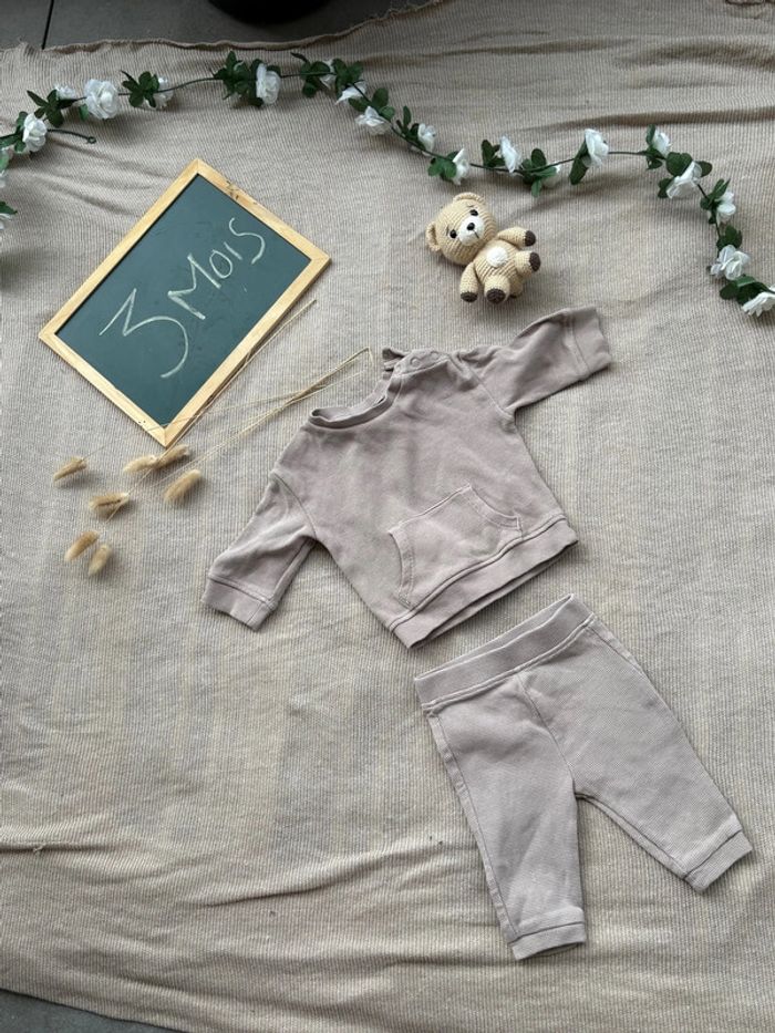 Ensemble kiabi beige taille 3 mois - photo numéro 2