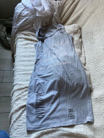 Robe près du corps