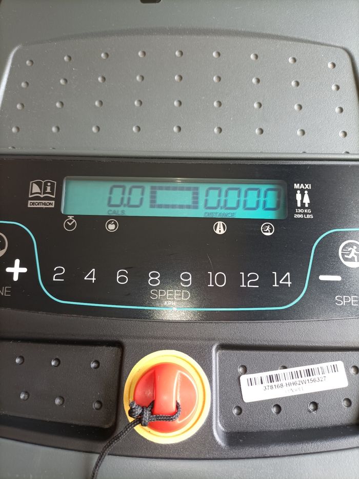 Tapis de course Domyos Essential Run - 8 programmes jusqu'à 14 km/h - photo numéro 3