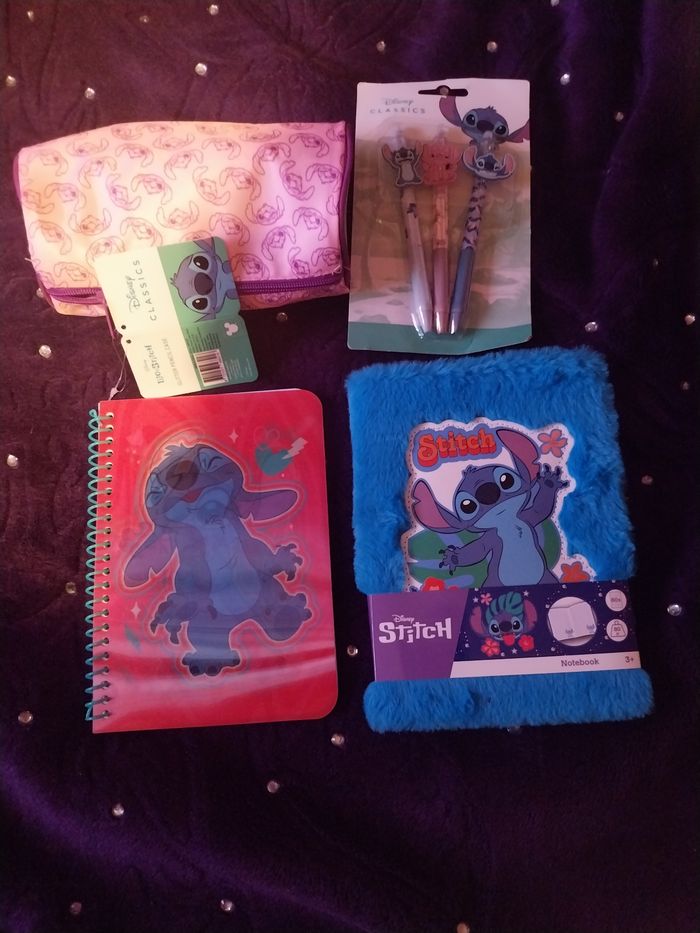 Fourniture scolaire stitch