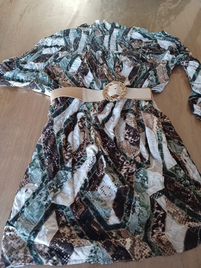 Robe ou tunique - photo numéro 3