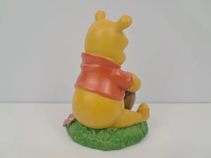 Figurine Winnie L'Ourson de Walt Disney - photo numéro 3