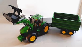 Tracteur John Deere + chargeuse et remorque Bruder