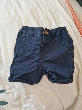 Short kiabi 18 mois