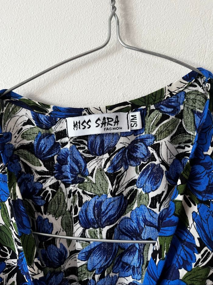 Robe longue et légère d’été manches courtes à imprimé floral bleu - photo numéro 3