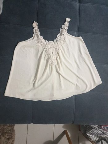 Top loose écru marque Zara taille M