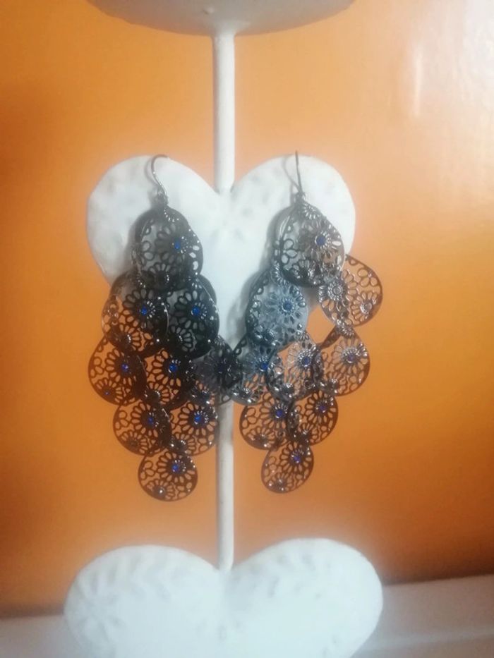 🌸Boucles d'oreilles cascade et cristal bleu 🌸 - photo numéro 3