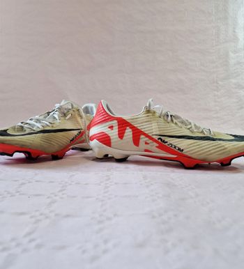 Basket / crampons de football , homme , Nike air zoom Mercurial , vapor XV academy MG ready , taille 43