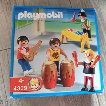 Enfants et instruments de musique playmobil