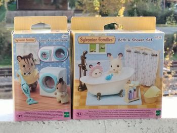 Set baignoire et douche et la machine à laver et aspirateur