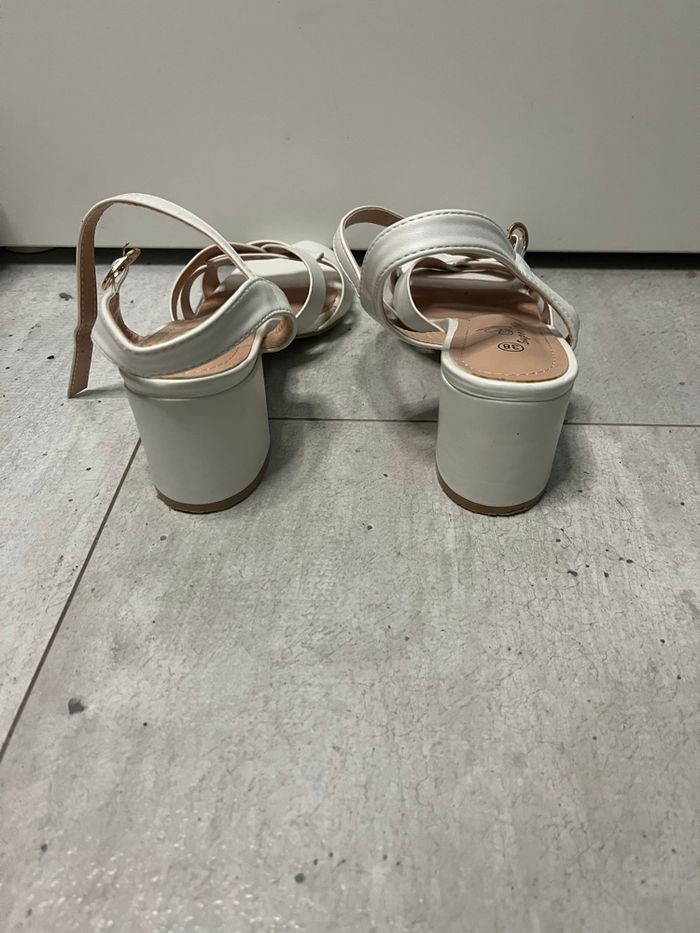 Sandales blanches Super Me 38 - photo numéro 6