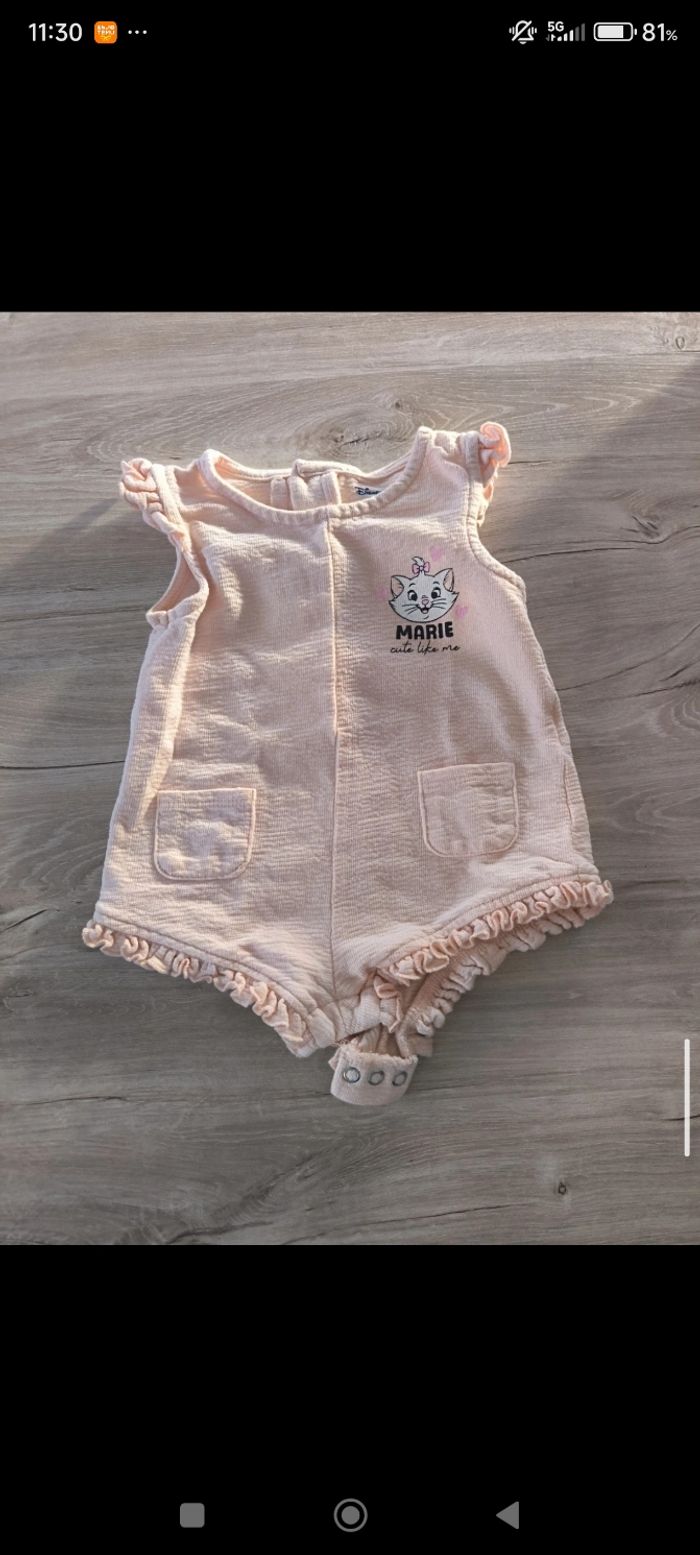 Conbishort taille 9 mois