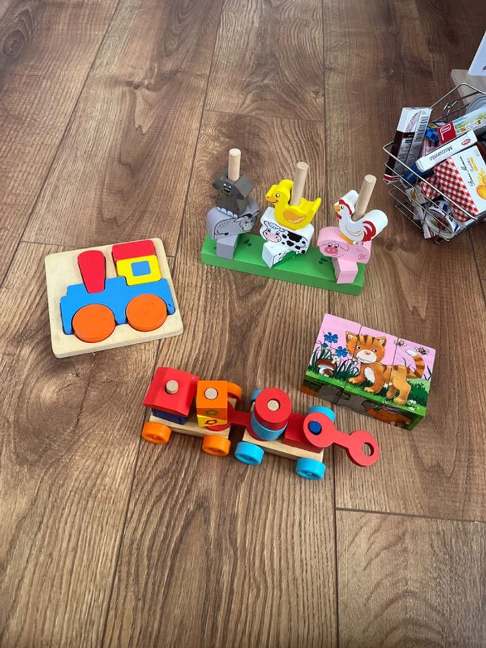 Lot Jouet en bois bébé motricité fine