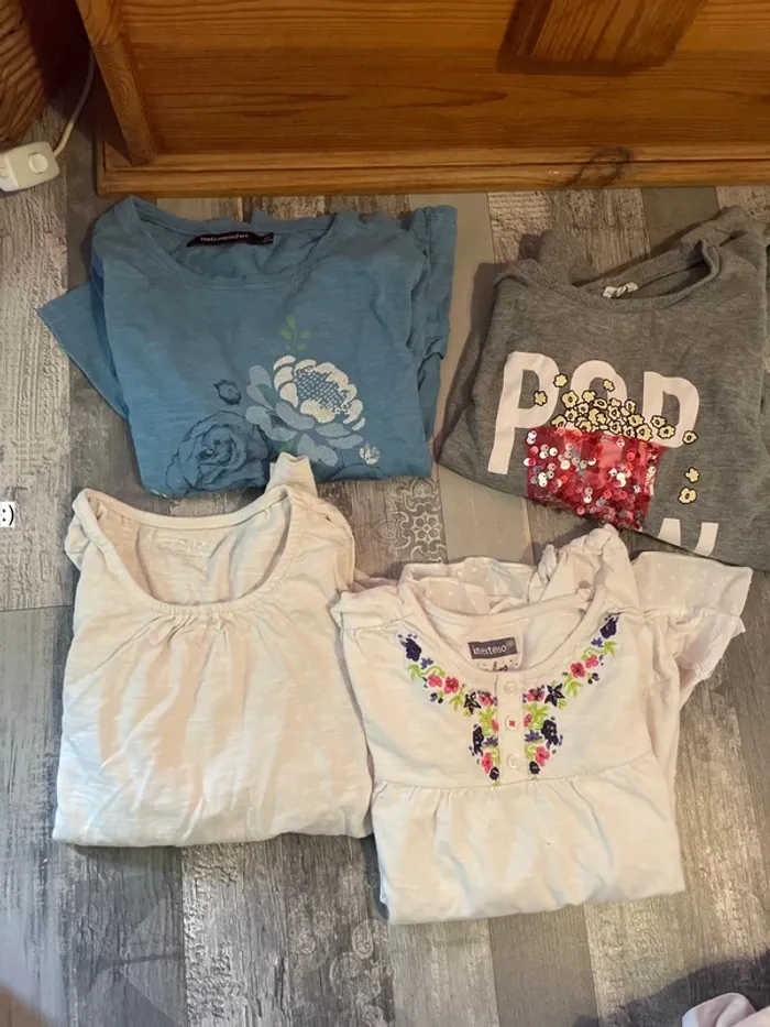 Gros lot fille 8 ans  / toutes marques - photo numéro 4