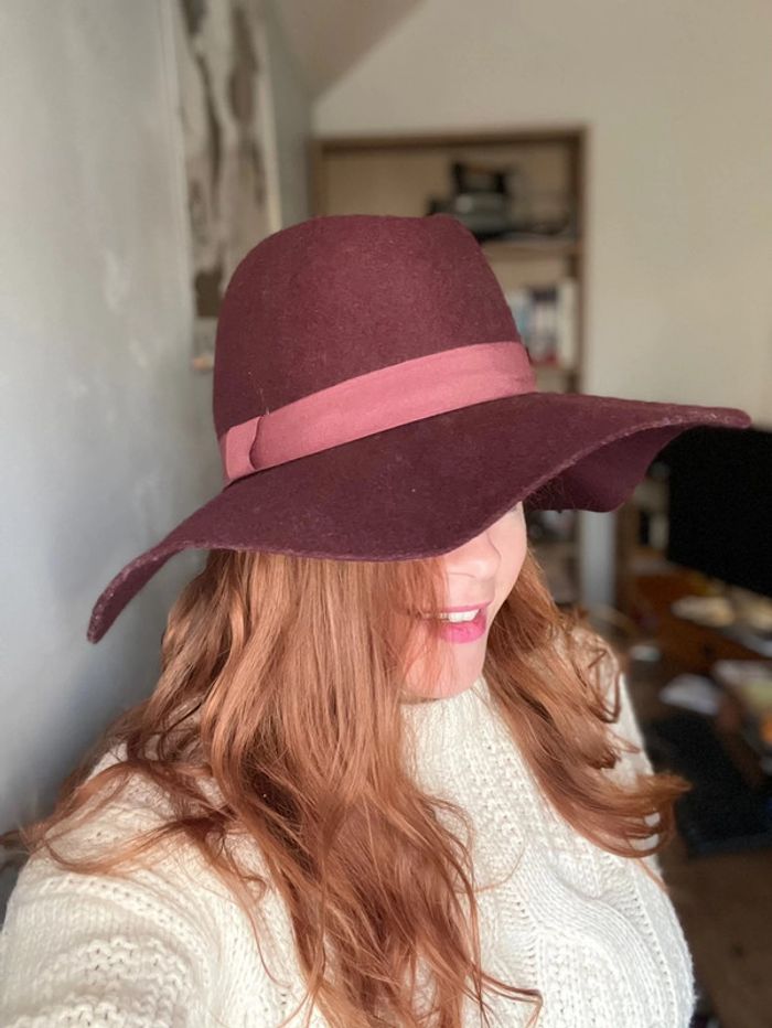 Chapeau feutre bordeaux - photo numéro 2