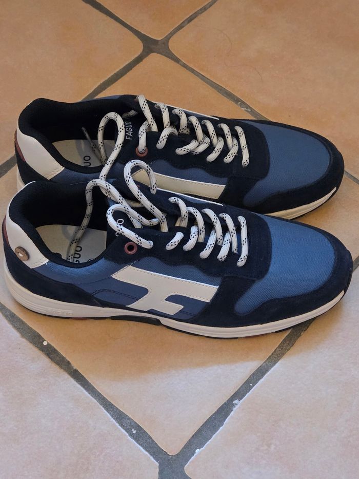 Baskets FAGUO taille 42 - photo numéro 2