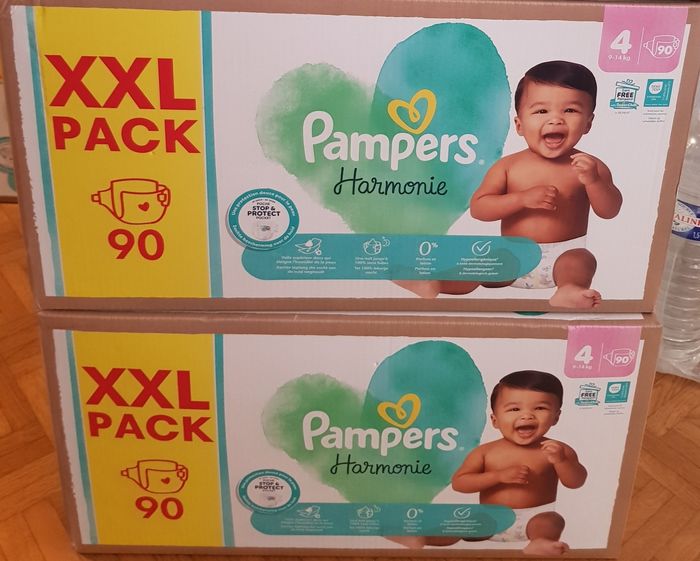 Pampers Harmonie couches scratch taille 4 T4 9-14kg - neuf