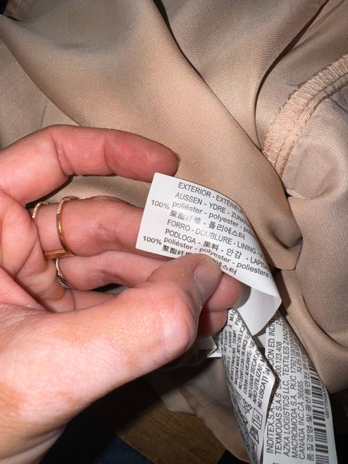 Très belle robe dentelle Zara Taille S - photo numéro 5