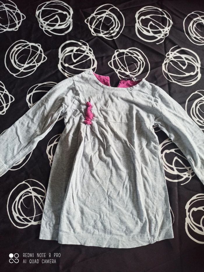 Robe grise