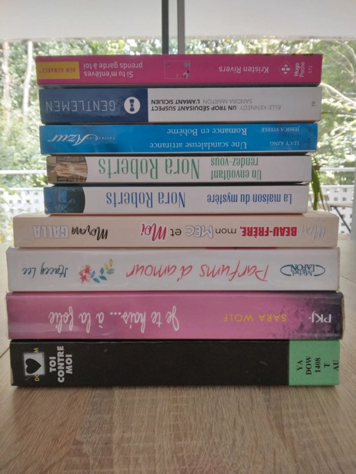 🌸Lot de 9 livres de romance. 102->38€🌸 - photo numéro 2