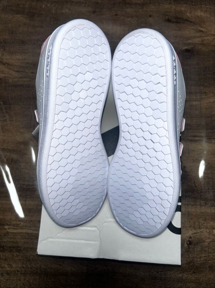 Baskets neuf adidas - photo numéro 4