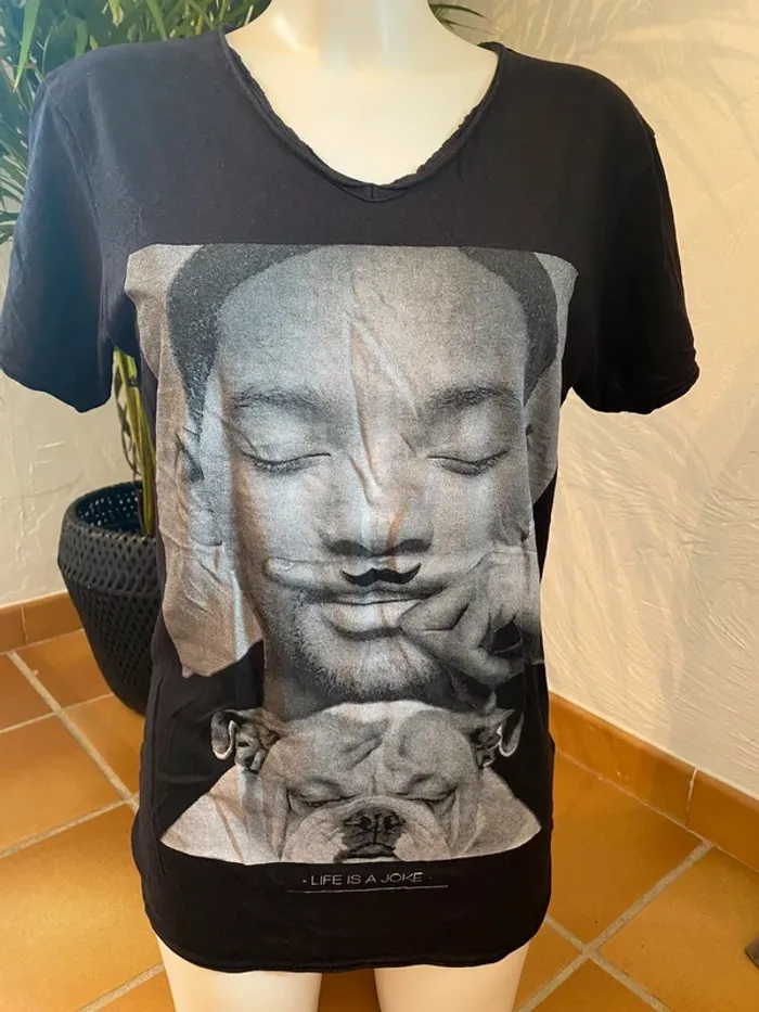 Tee shirt life is a joke will smith